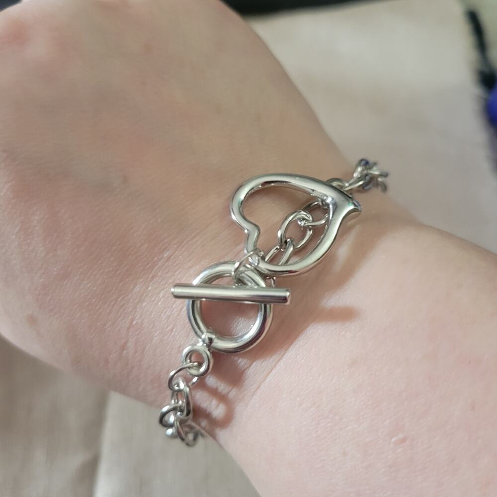 Silver tone heart toggle chain necklace and bracelet set - Picture 4 of 4
